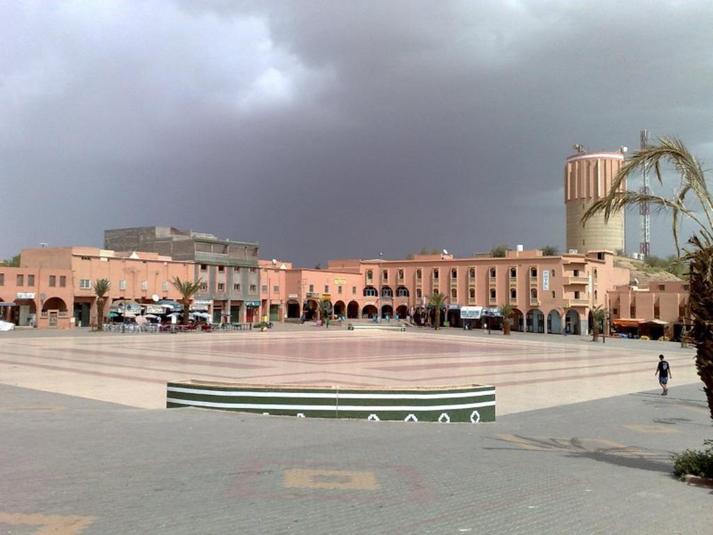 Hotel Bab Sahara Uarzazate Exterior foto